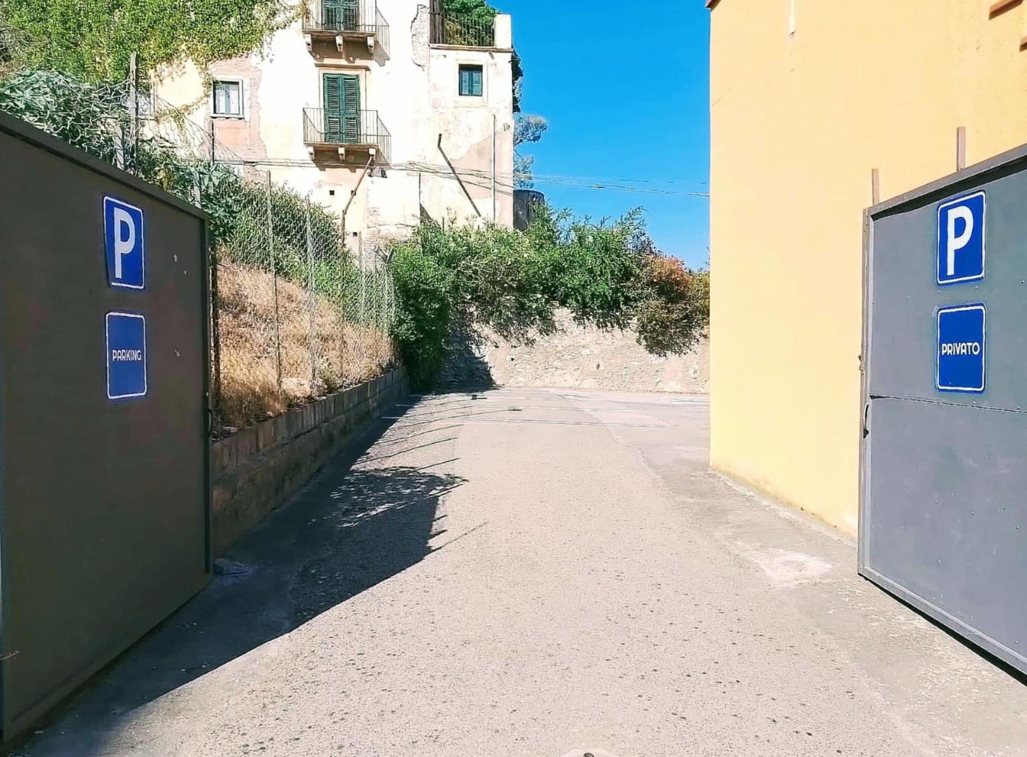 Hotel Pensione Cundari Taormina Bagian luar foto